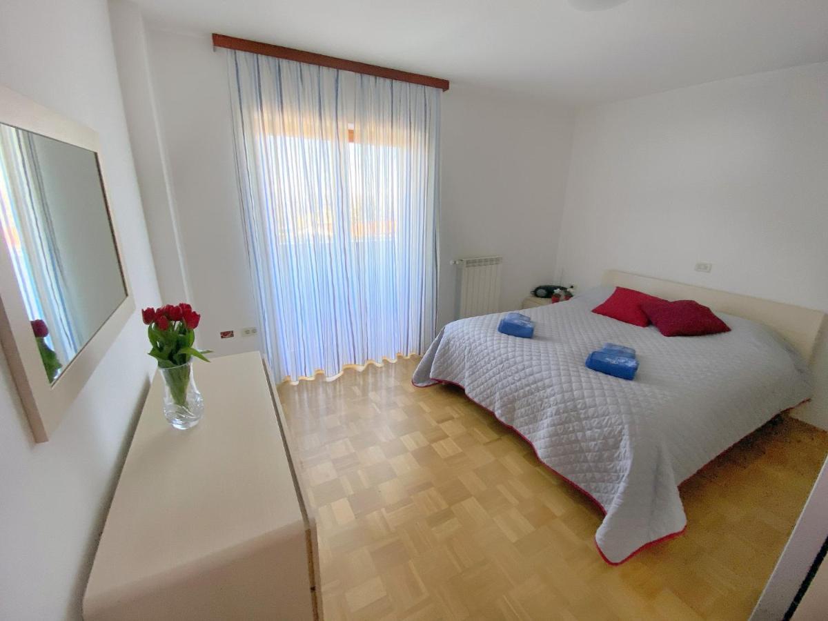 Sea View Istrian Countryside Apartment - Rota Dragonja Exteriör bild