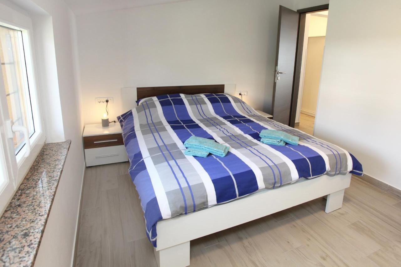 Sea View Istrian Countryside Apartment - Rota Dragonja Exteriör bild